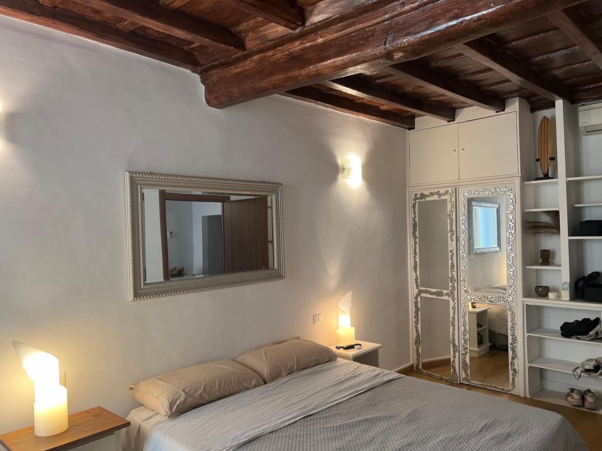 Campo Dei Fiori Apartment